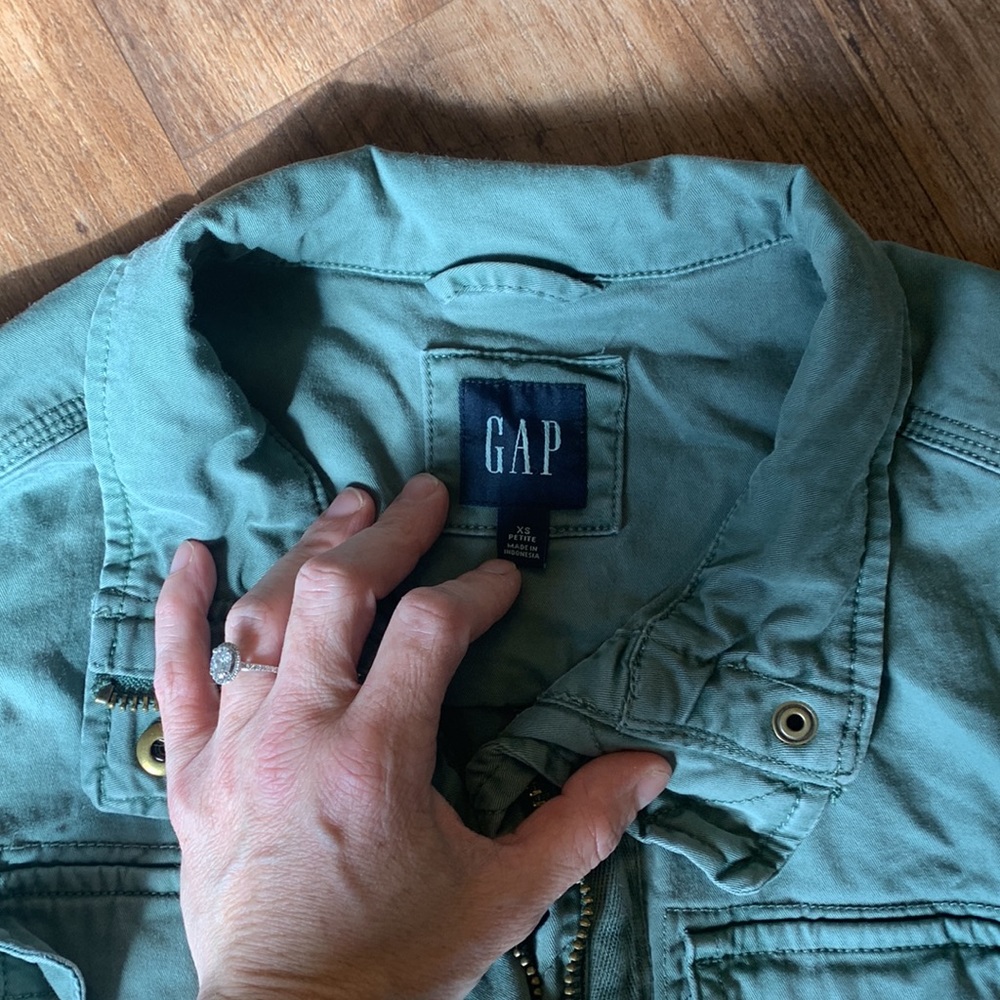 New without tags Utility Jacket - Picture 2 of 6